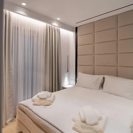 Contessa Bianca Luxury Apartment